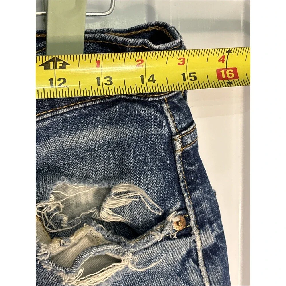 Levi's 502 Men’s Denim Jeans, Medium Wash, Size 30/32 Broke In